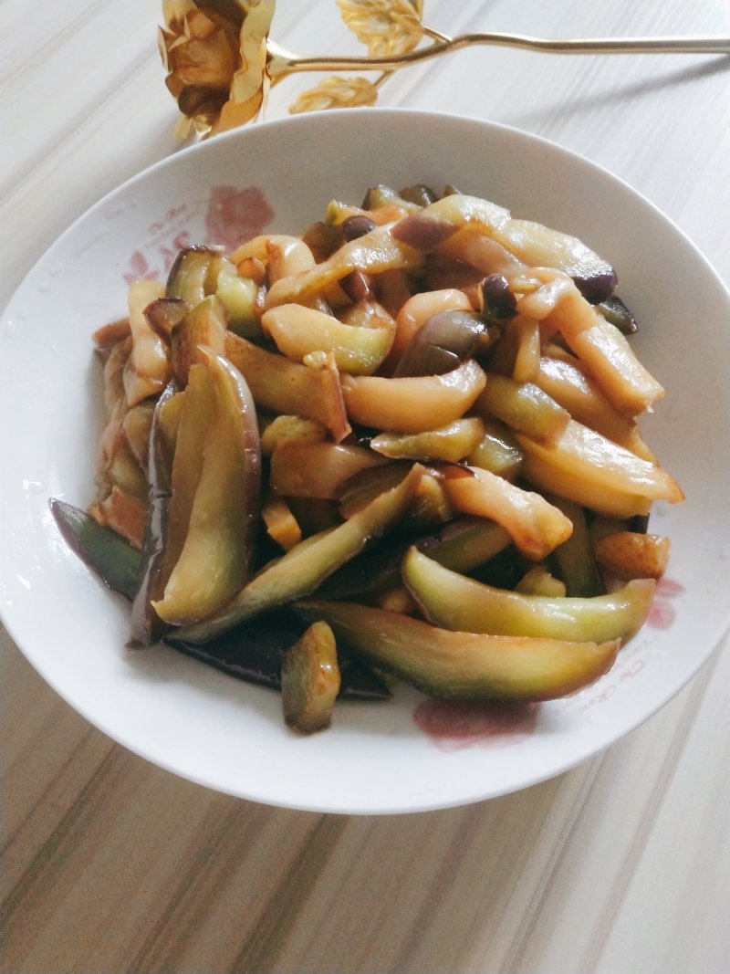 Stir-fried Round Eggplant (Lazy Dish)