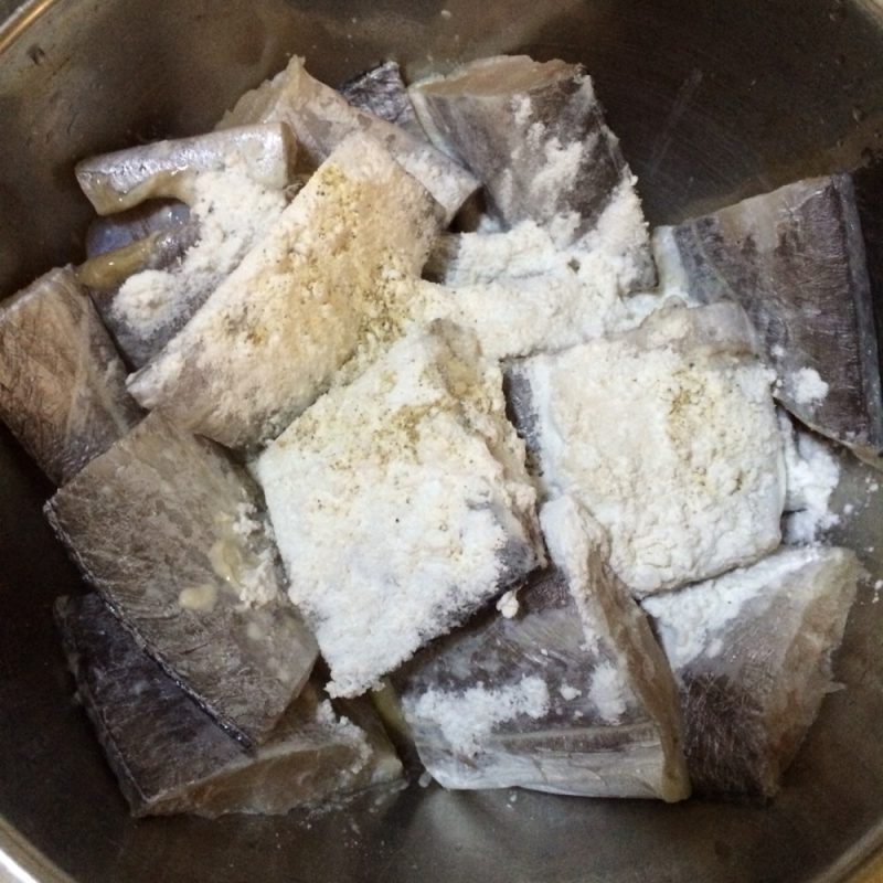 Steps for Cooking Dry-fried Belt Fish