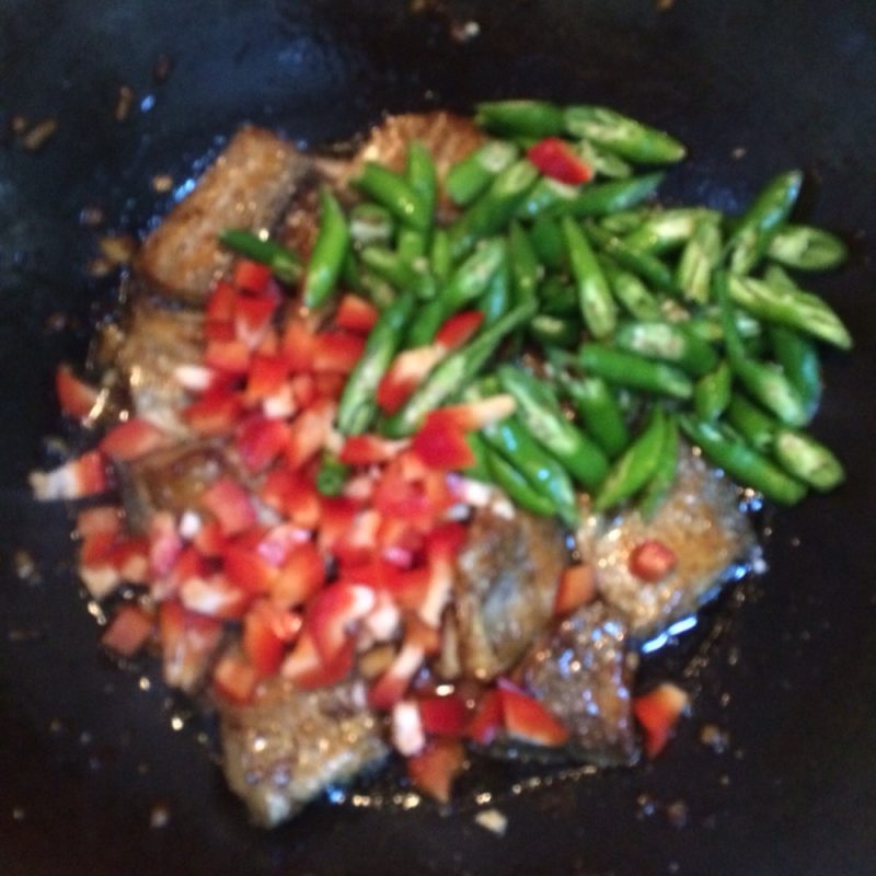 Steps for Cooking Dry-fried Belt Fish