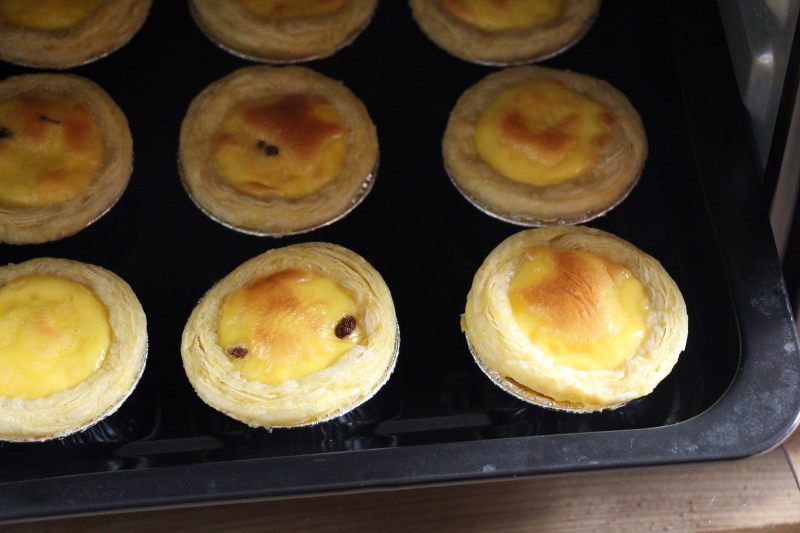 Steps for Making Winter Dessert: Baked Egg Tarts