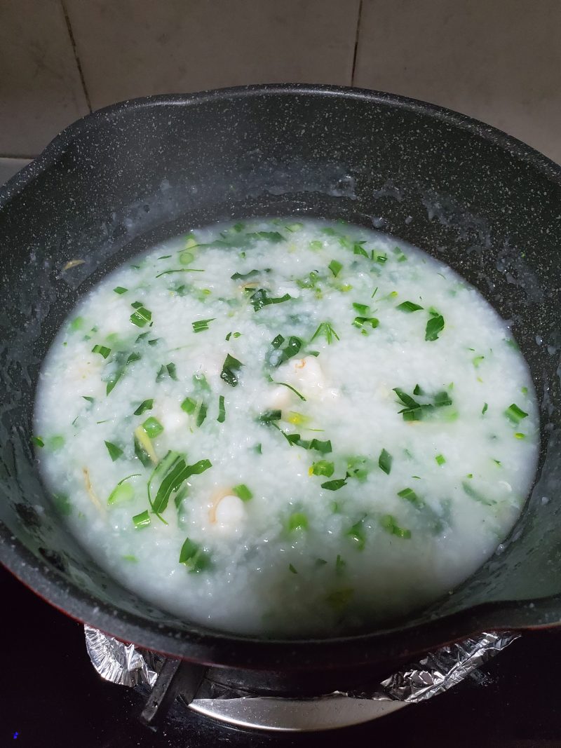 Steps for cooking Shrimp and Vegetable Porridge
