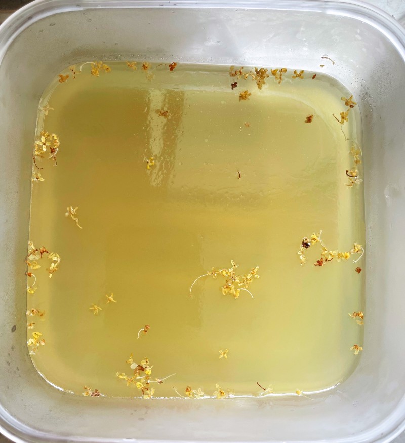 Steps for making homemade osmanthus jelly