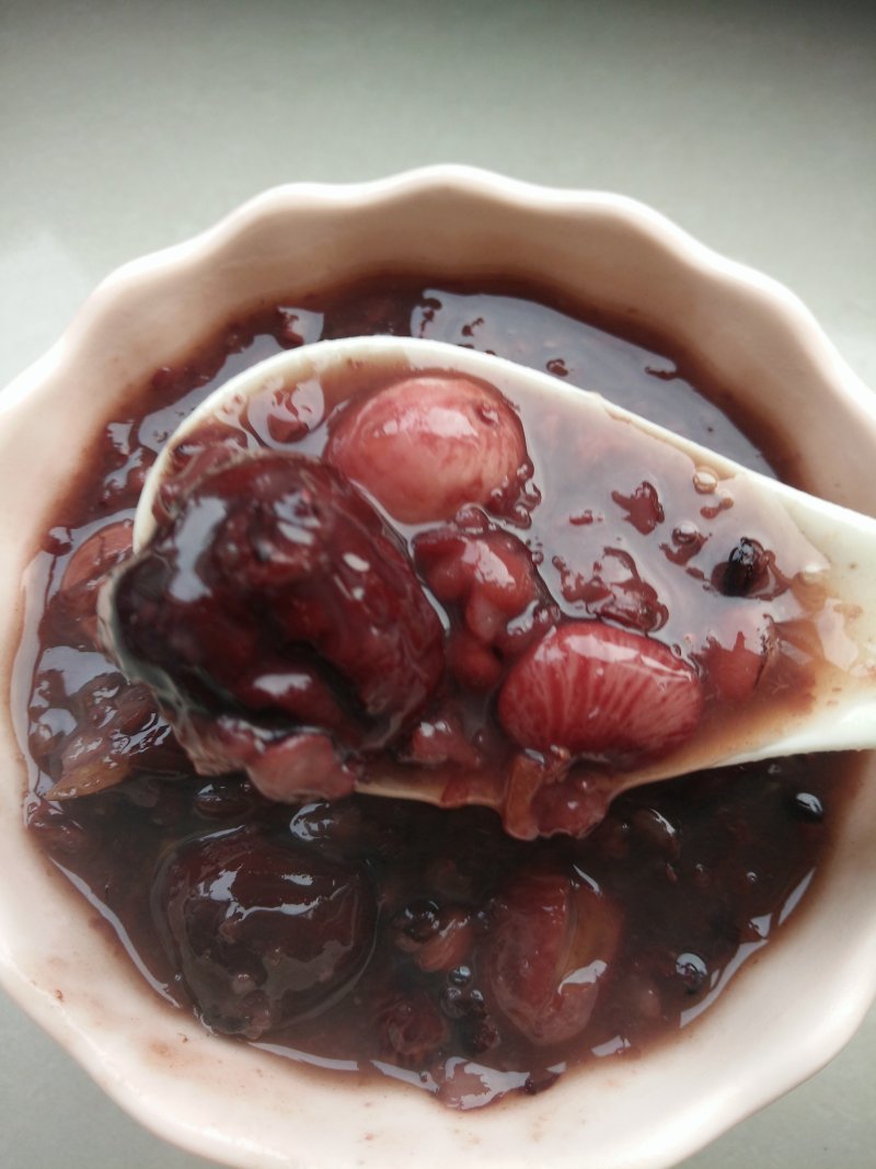 Red Date and Lotus Seed Porridge