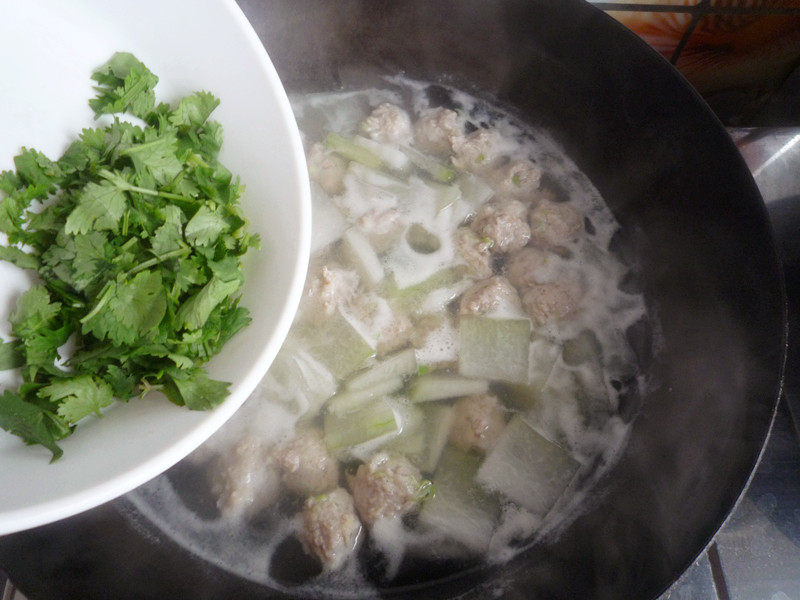 Winter Melon and Meatball Soup Making Steps