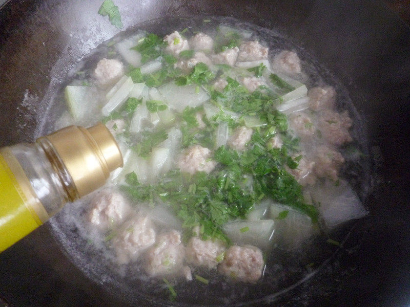 Winter Melon and Meatball Soup Making Steps