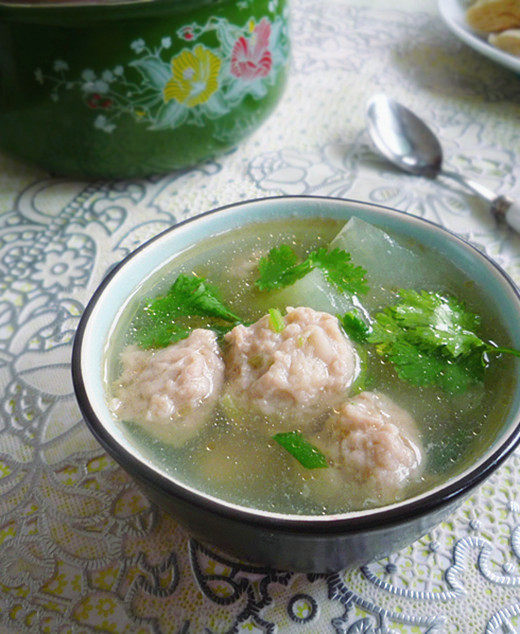 Winter Melon and Meatball Soup