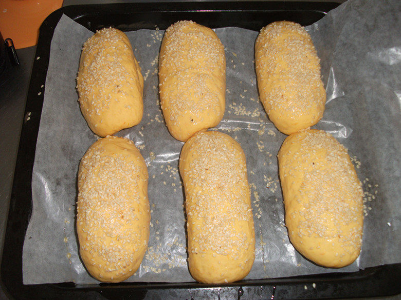 Steps for Making Pumpkin Hot Dog Bread