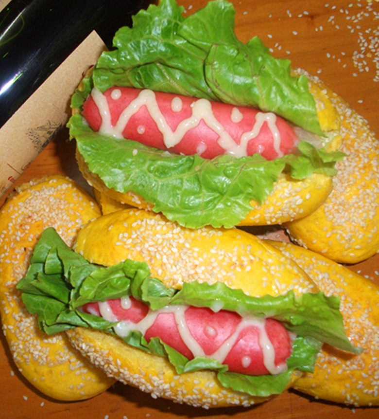 Steps for Making Pumpkin Hot Dog Bread