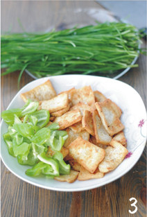 【Shrimp and Chive Stir-fried Tofu】- A Delicious Combination to Enhance Tofu Flavor - Cooking Steps