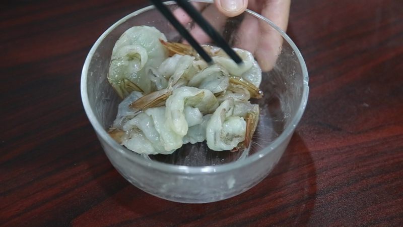 Steps for making Creative Wasabi Tempura (Fried Shrimp)