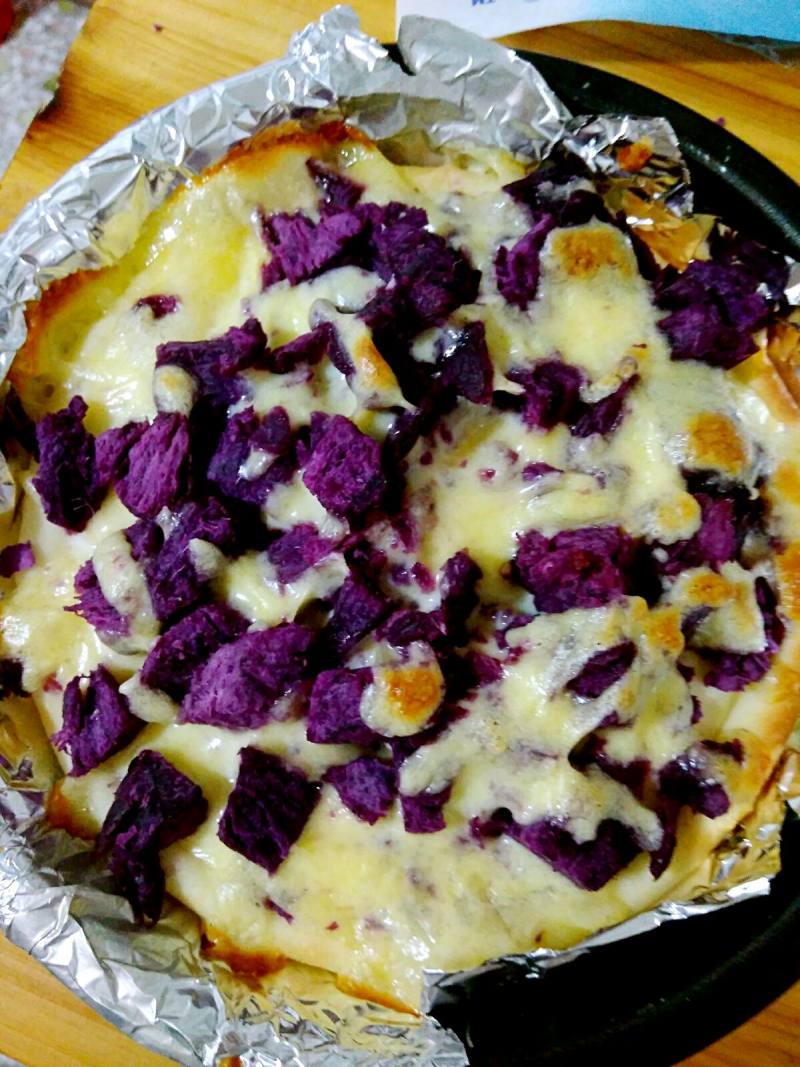 Steps for Making Purple Sweet Potato Pizza