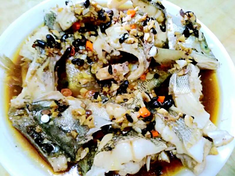 Steamed Sea Bass with Garlic and Fermented Black Beans