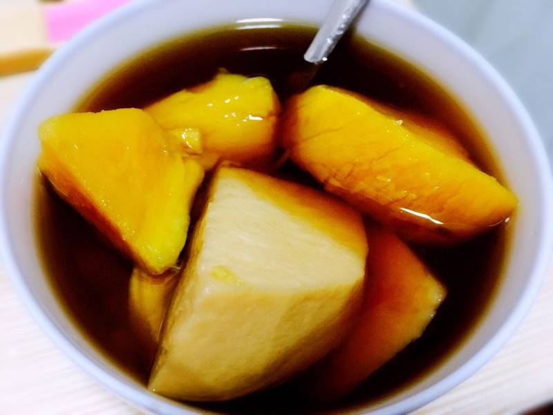 Steps for Cooking Sweet Potato and Taro Soup