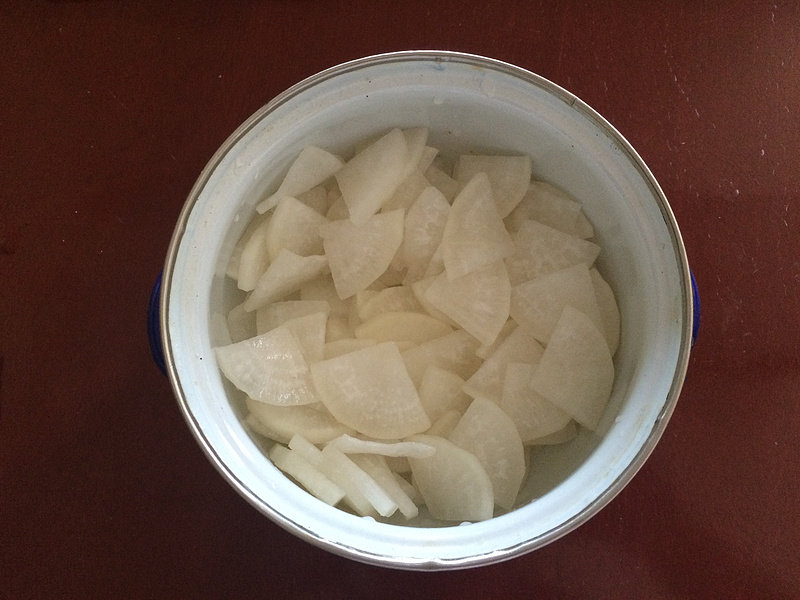 Steps for Making Lemon Pickled White Radish