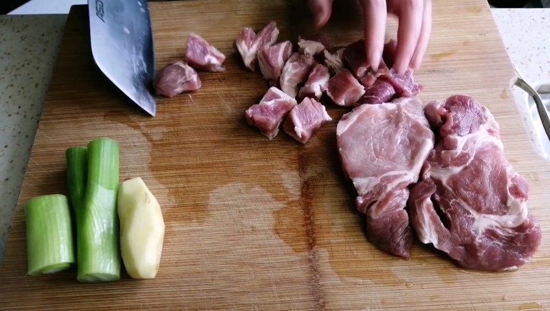 Steps for Making Tonkatsu-Style Fried Eggplant