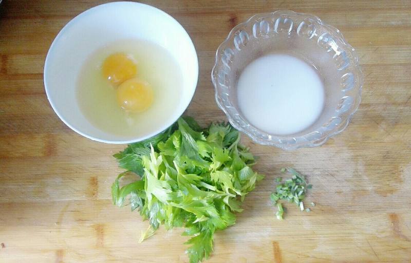 Step-by-Step Guide to Making Celery Leaf Egg Soup