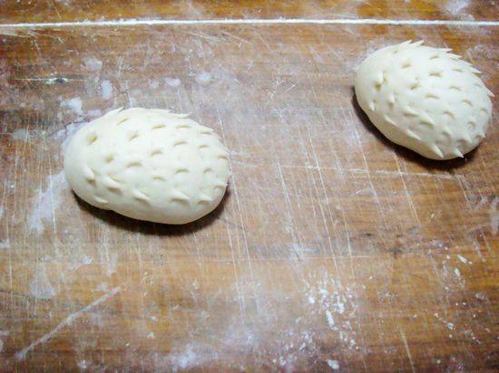 Fancy Snack - Hedgehog Red Bean Buns Step by Step