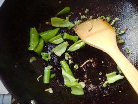 Steps for Making Stir-Fried Pork Liver