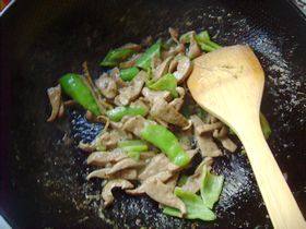 Steps for Making Stir-Fried Pork Liver