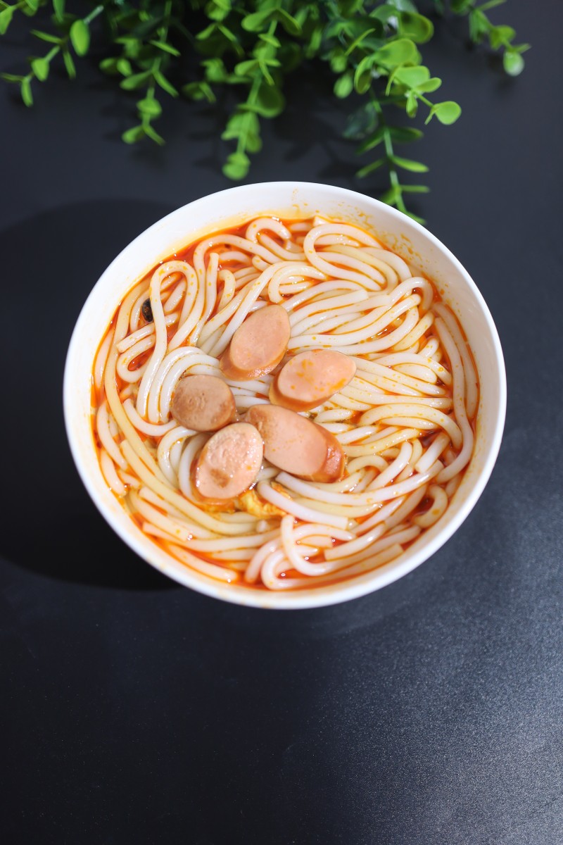 Hot Dog Rice Noodles