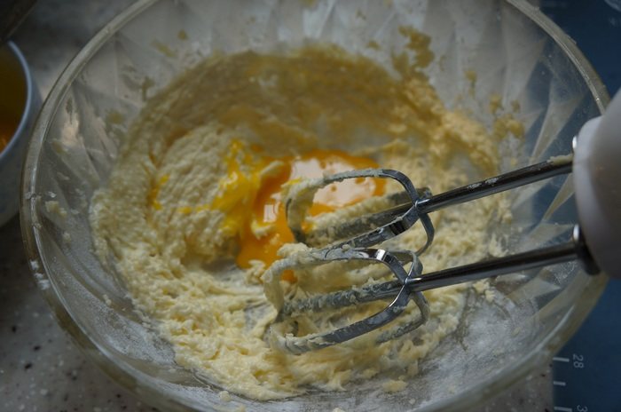 Steps for Making Golden Coconut Balls