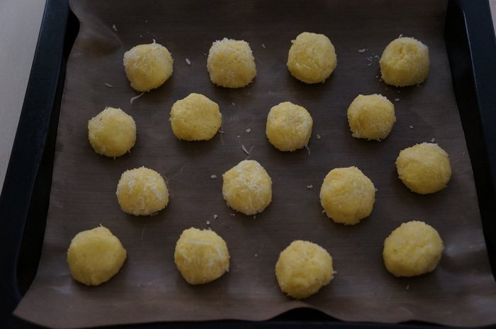 Steps for Making Golden Coconut Balls