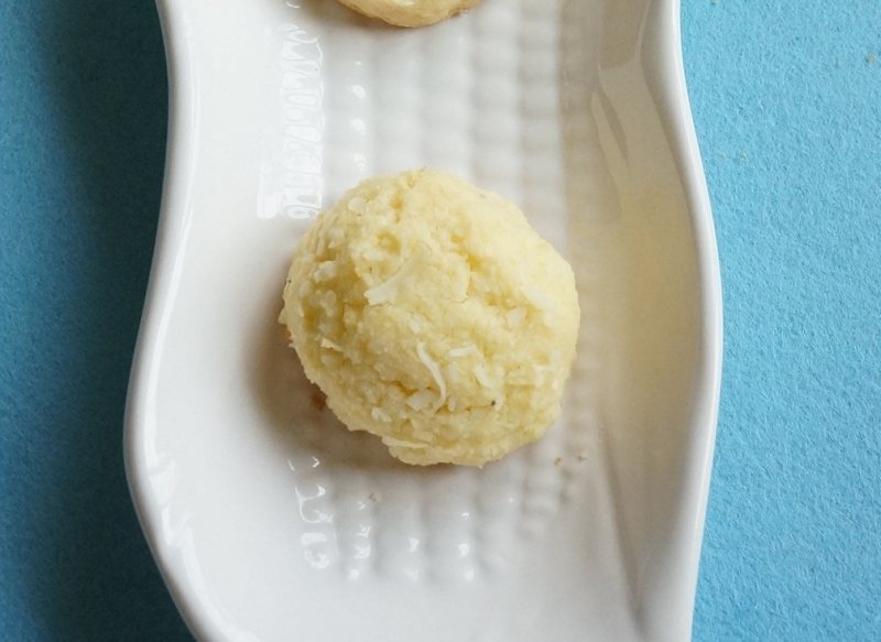 Steps for Making Golden Coconut Balls