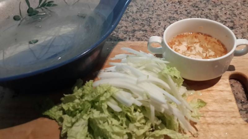 Steps for making Clay Pot Pork Ribs with Napa Cabbage and Vermicelli