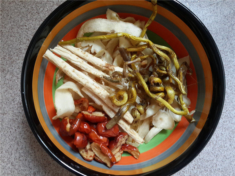 Yuzhu and Codonopsis Pilosula Stewed Pork Ribs Cooking Steps