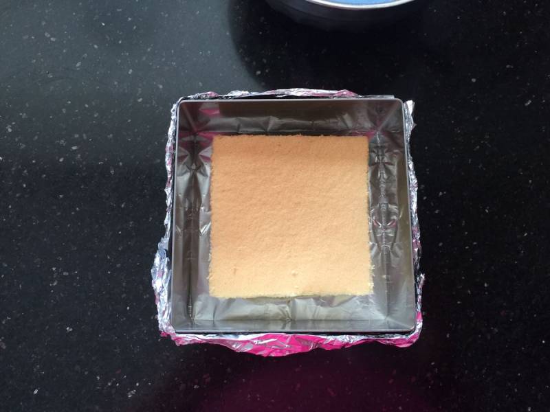 Steps to Make Beijing Opera Facial Mask Mousse Cake