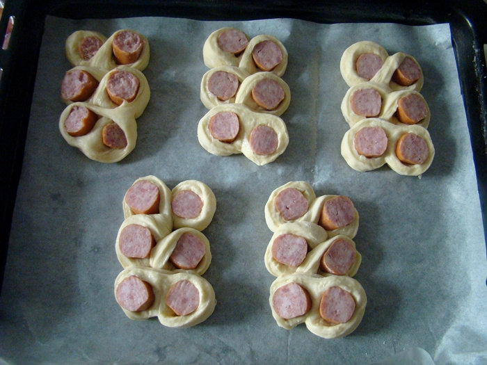 Steps for Making Potato Hot Dog Bread