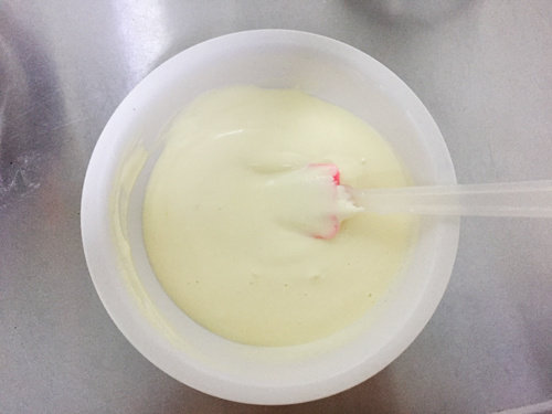 Step-by-Step Instructions for Making Delicious and Fragrant Passion Fruit Mousse