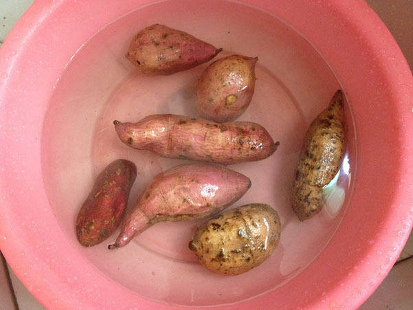 Steps for Making Oven-Baked Sweet Potatoes