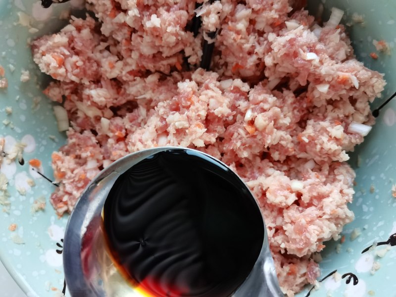 Steps for Making Crispy Lotus Root Balls