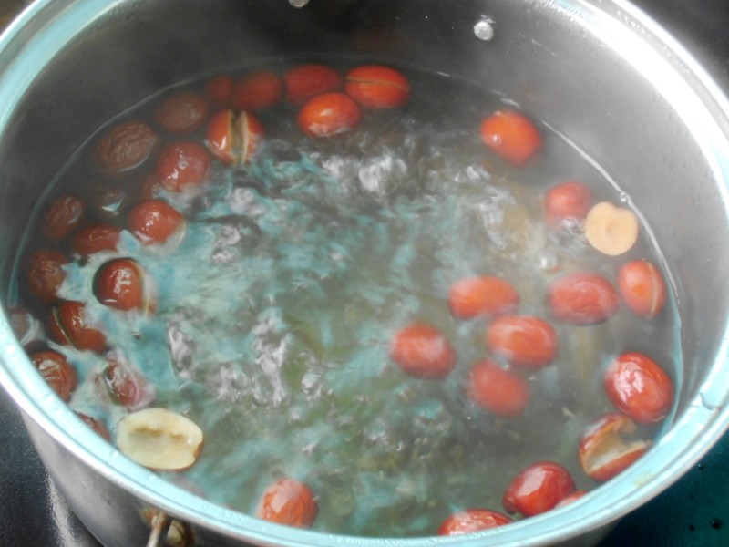 Beautiful Skin and Appearance - Lychee and Red Date Sweet Soup - Cooking Steps