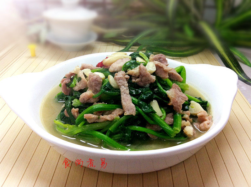 Spinach in Superior Broth