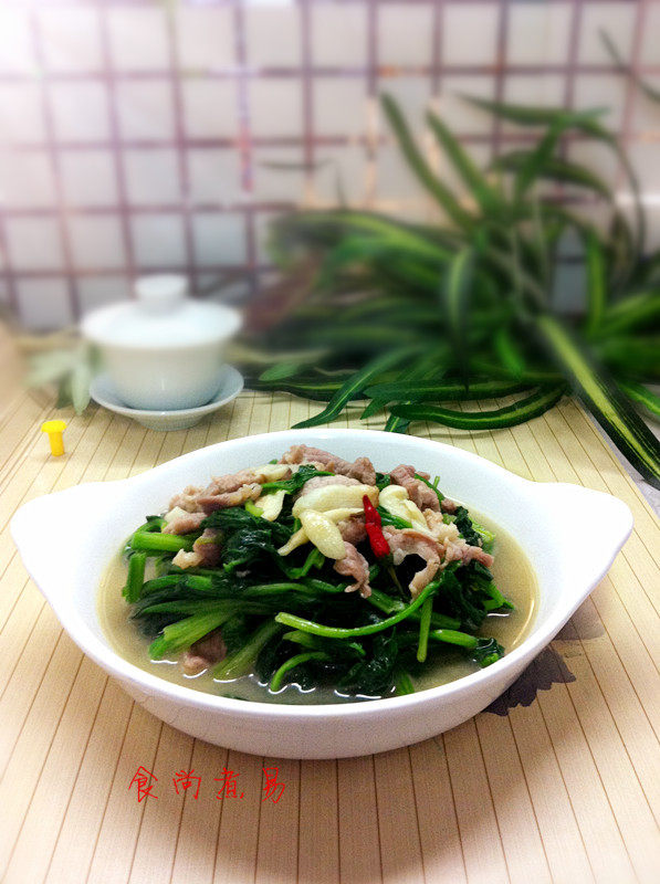 Spinach in Superior Broth