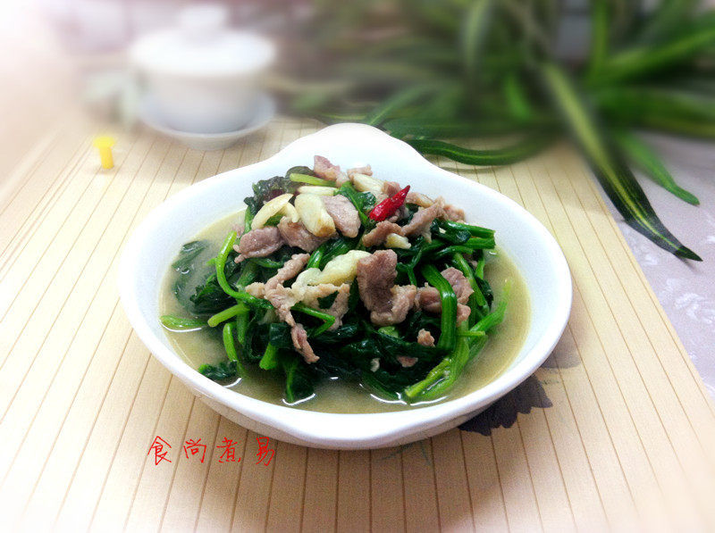 Spinach in Superior Broth