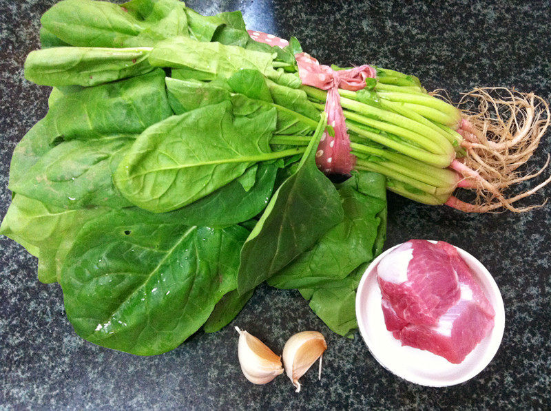 Steps for Cooking Spinach in Superior Broth