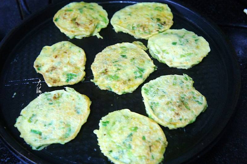 Corn and Egg Vegetable Pancake Cooking Steps