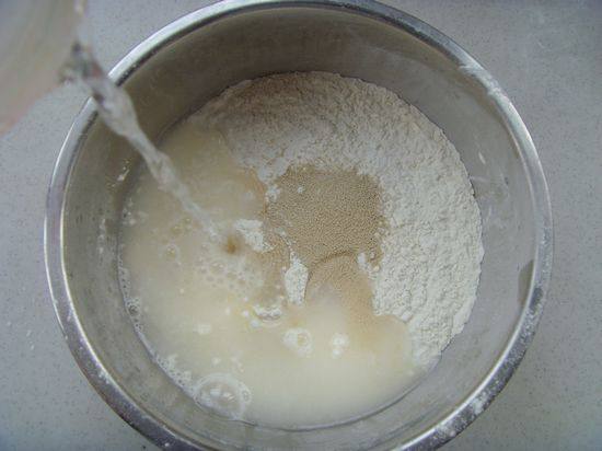 Steps for Making Old Dough Bread