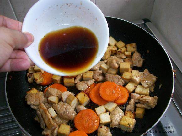 Home-style Dish@@Five-Spice Tofu, Radish and Braised Pork Cooking Steps