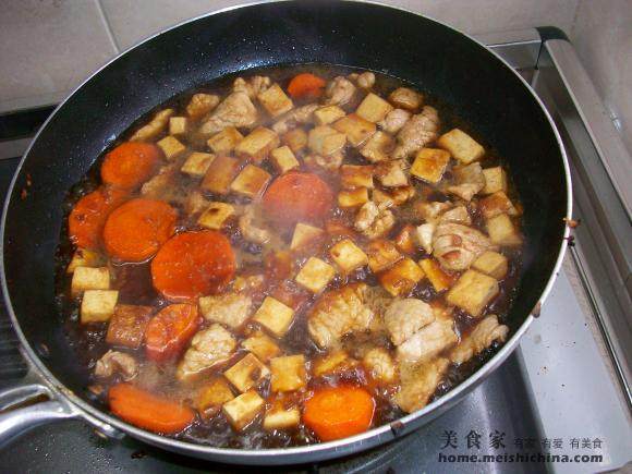 Home-style Dish@@Five-Spice Tofu, Radish and Braised Pork Cooking Steps