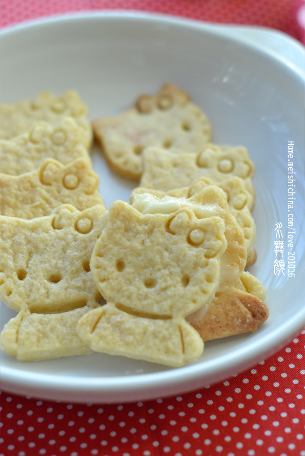 Sandwich Cookies