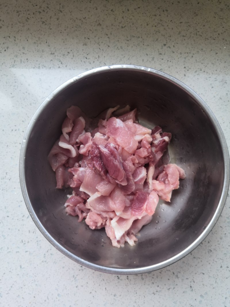 Steps for Making Easy Fried Pork Slices