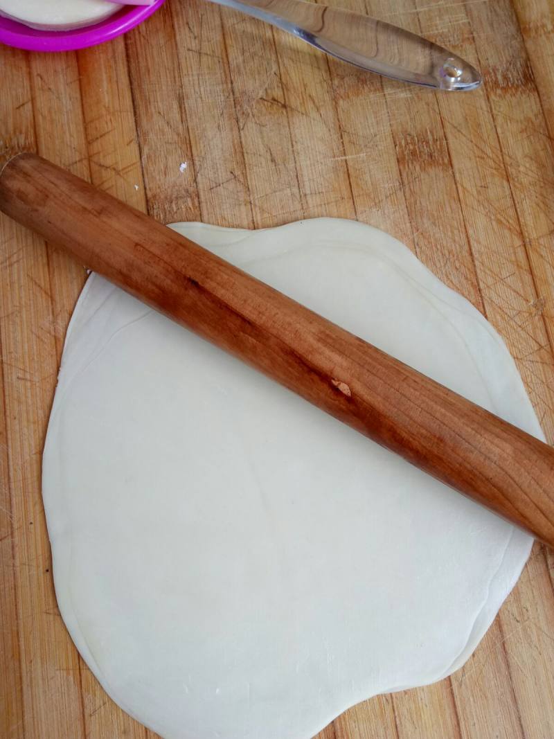 Steps for Making Dumpling Skin Rolled Pancake