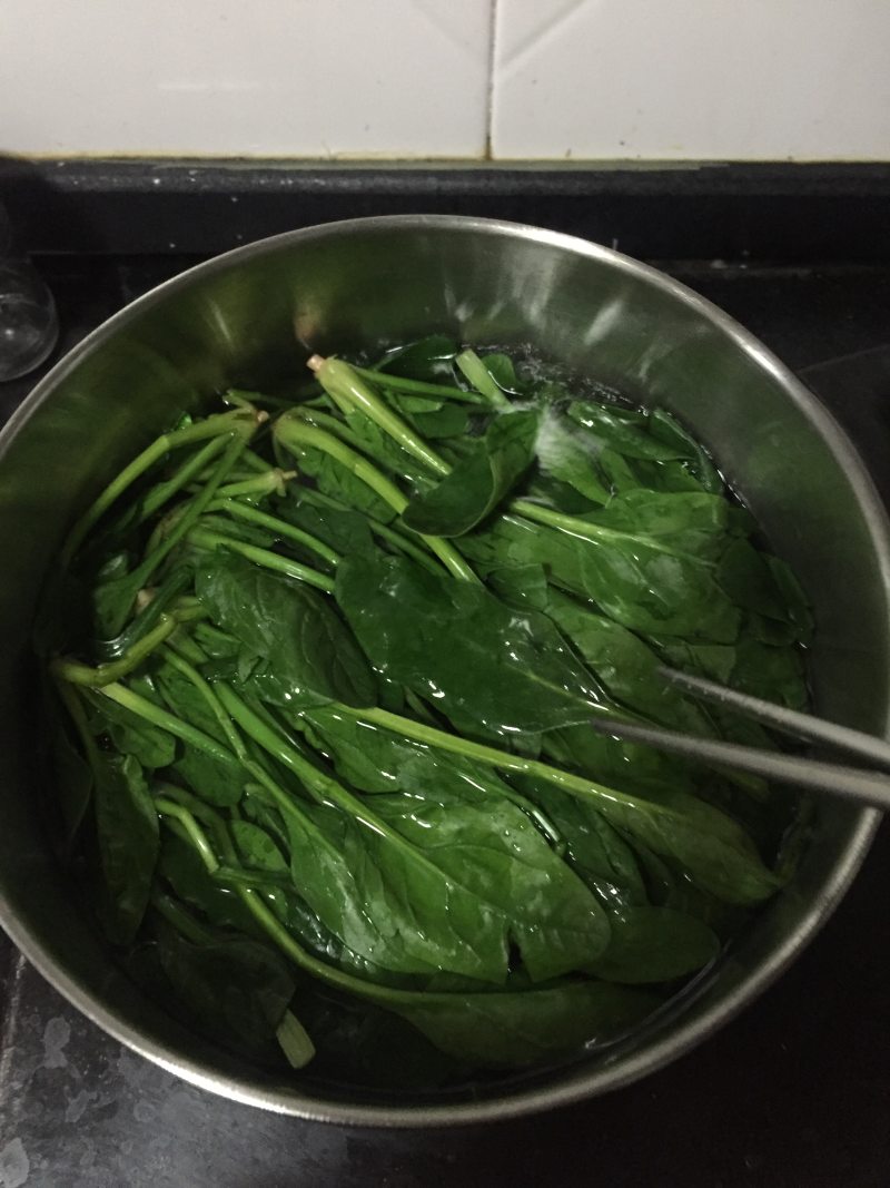 Steps for Making Cabbage Dumplings