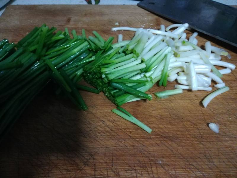 Steps to make Douchi Scallion Soup