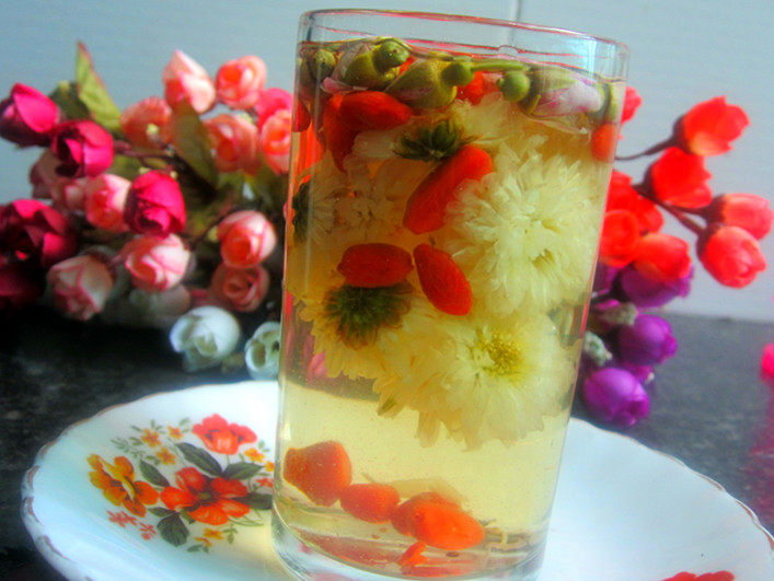 Chrysanthemum and Goji Berry Tea - Liver Nourishing and Eye Brightening Preparation Steps