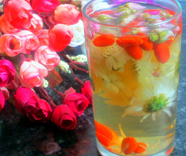 Chrysanthemum and Goji Berry Tea - Liver Nourishing and Eye Brightening